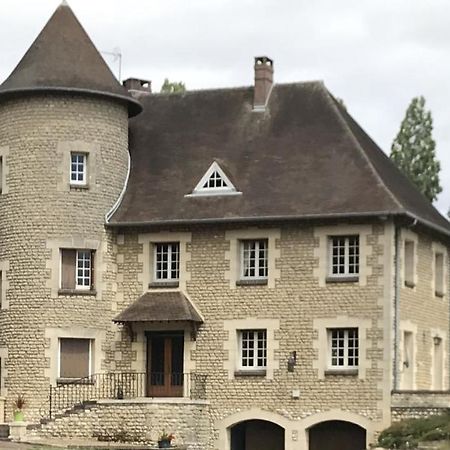 Bed and Breakfast Demeure Des Carila Heudebouville Exterior foto