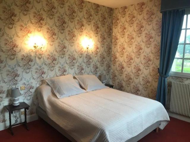 Bed and Breakfast Demeure Des Carila Heudebouville Exterior foto
