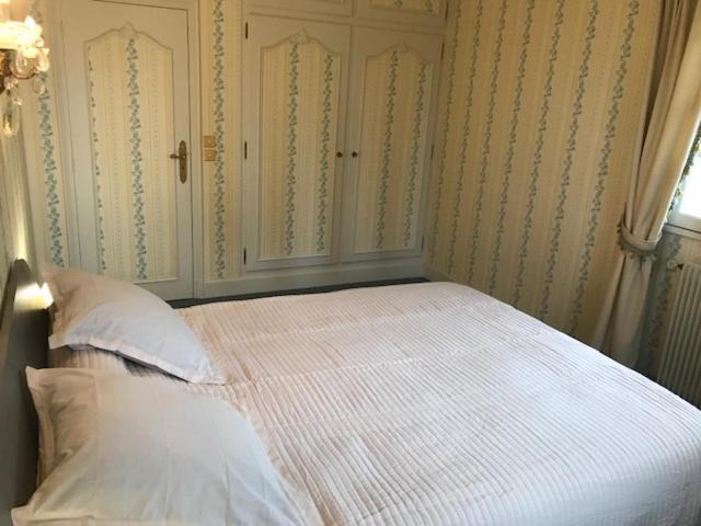 Bed and Breakfast Demeure Des Carila Heudebouville Exterior foto